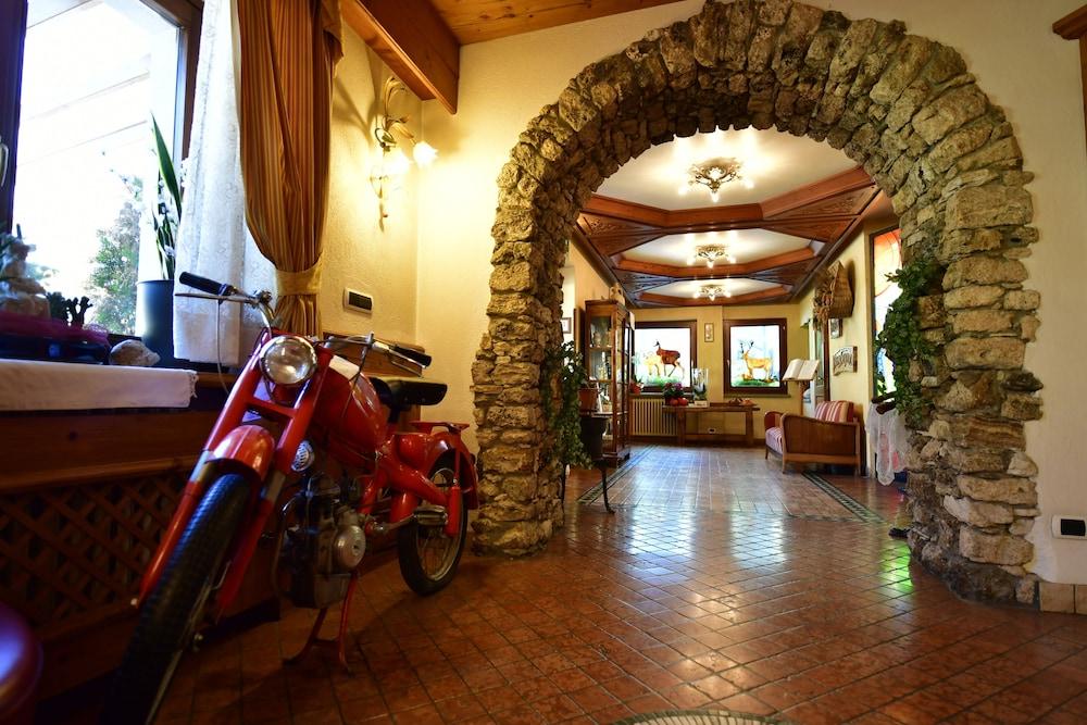 Hotel Beau Sejour Etroubles Εξωτερικό φωτογραφία